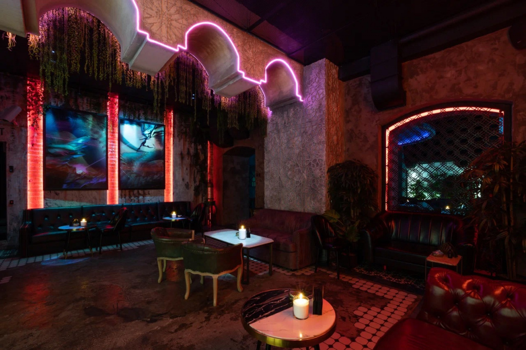 Johncalliano Lounge Москва
